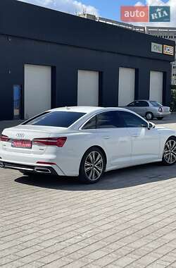 Седан Audi A6 2019 в 