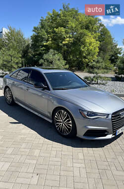 Седан Audi A6 2018 в 