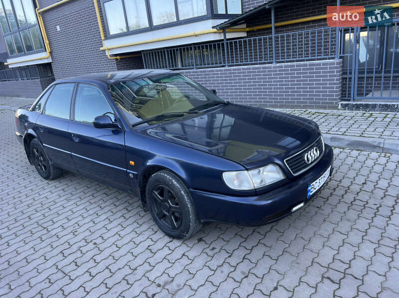 Седан Audi A6 1997 в Жовкве