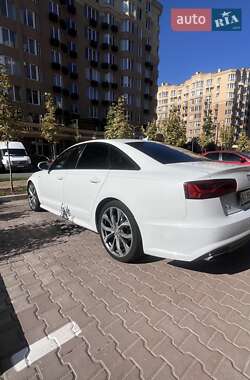 Седан Audi A6 2017 в 
