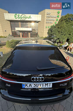Универсал Audi A6 2018 в 