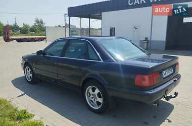 Седан Audi A6 1995 в  фото 9 Седан Audi A6 1995 в