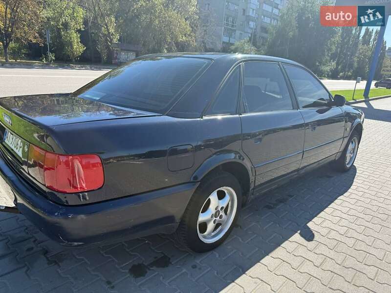 Седан Audi A6 1997 в Киеве