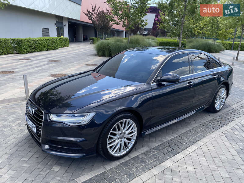 Седан Audi A6 2018 в 