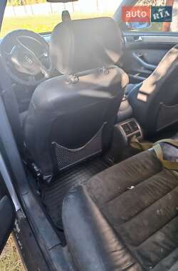 Седан Audi A6 2001 в 