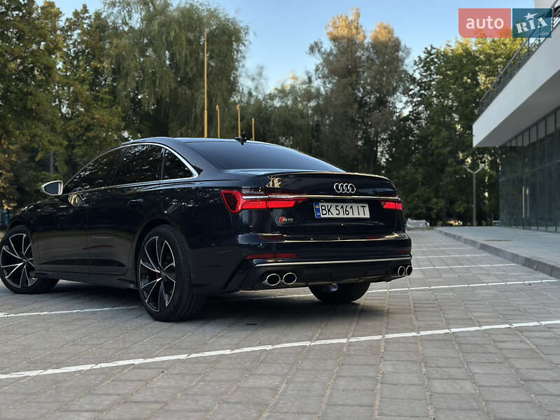 Седан Audi A6 2018 в Рівному