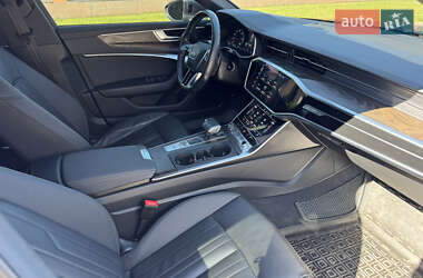 Седан Audi A6 2019 в 