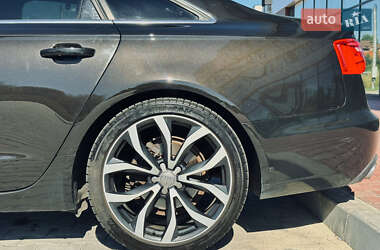 Седан Audi A6 2012 в 