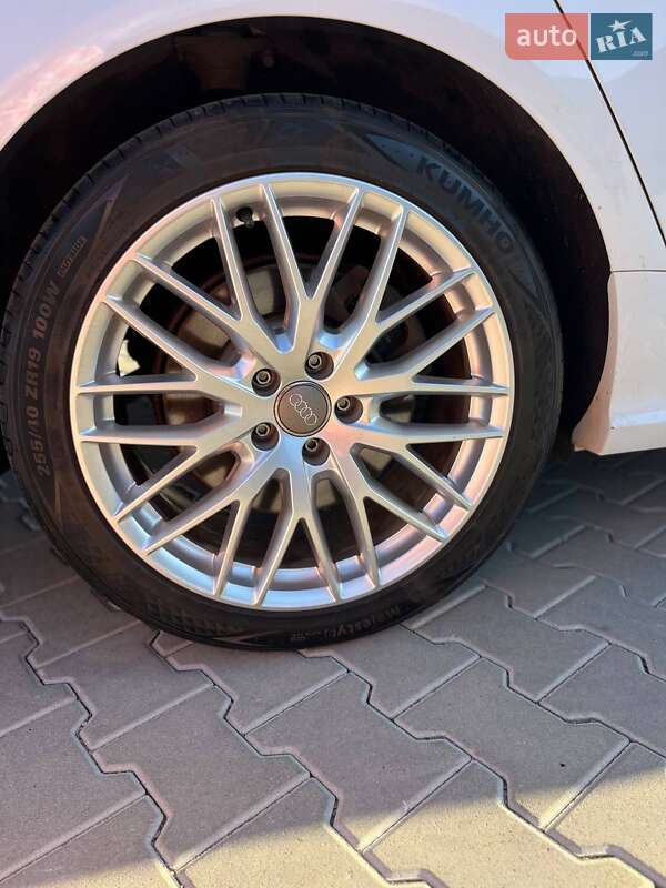 Седан Audi A6 2015 в Житомире