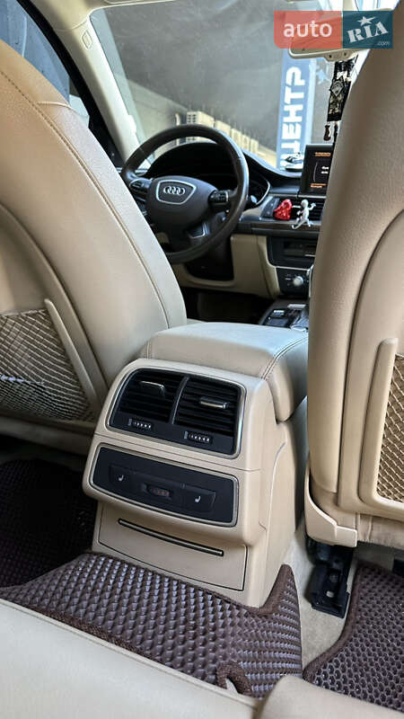 Седан Audi A6 2013 в Львове