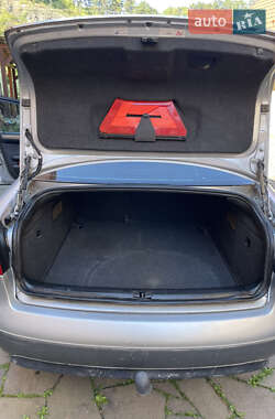 Седан Audi A6 1999 в 