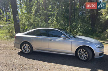 Седан Audi A6 2015 в 
