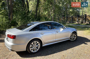 Седан Audi A6 2015 в 