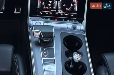 Седан Audi A6 2018 в 