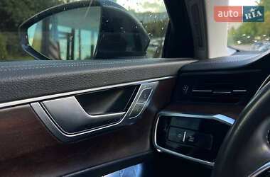 Седан Audi A6 2019 в 