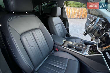 Седан Audi A6 2019 в 
