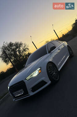 Седан Audi A6 2018 в 