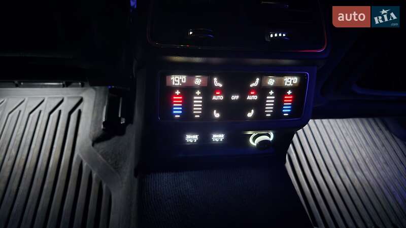 Седан Audi A6 2018 в Киеве