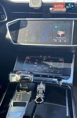 Седан Audi A6 2019 в 