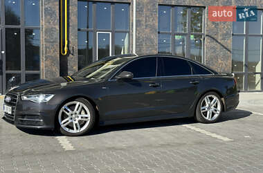 Седан Audi A6 2016 в 