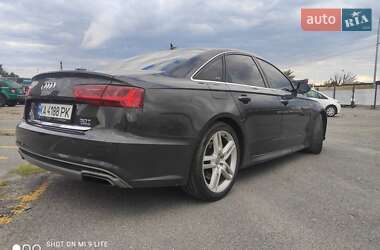 Седан Audi A6 2015 в 