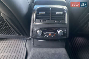 Седан Audi A6 2016 в 
