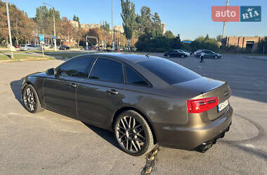Седан Audi A6 2012 в 