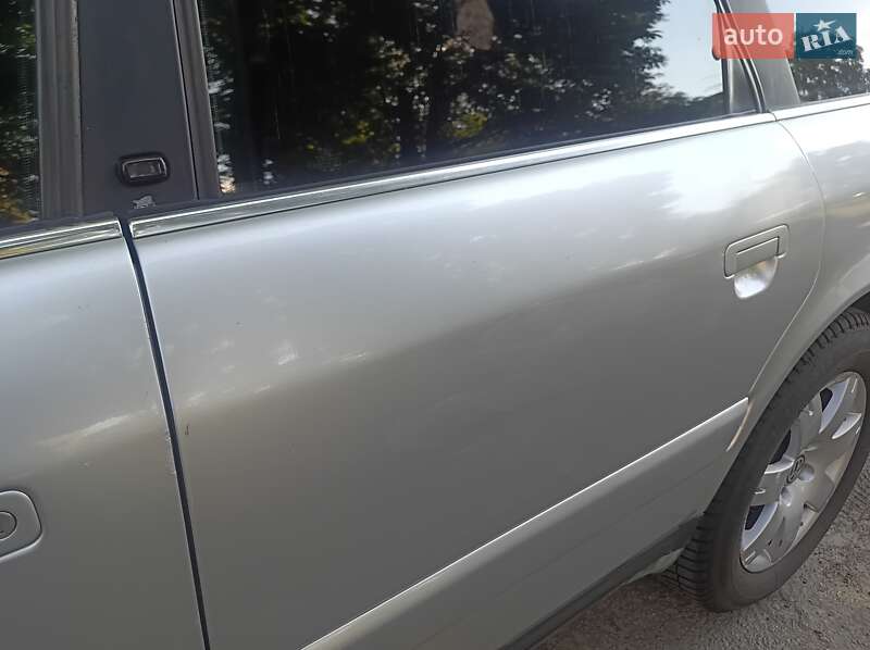 Универсал Audi A6 1996 в Киеве