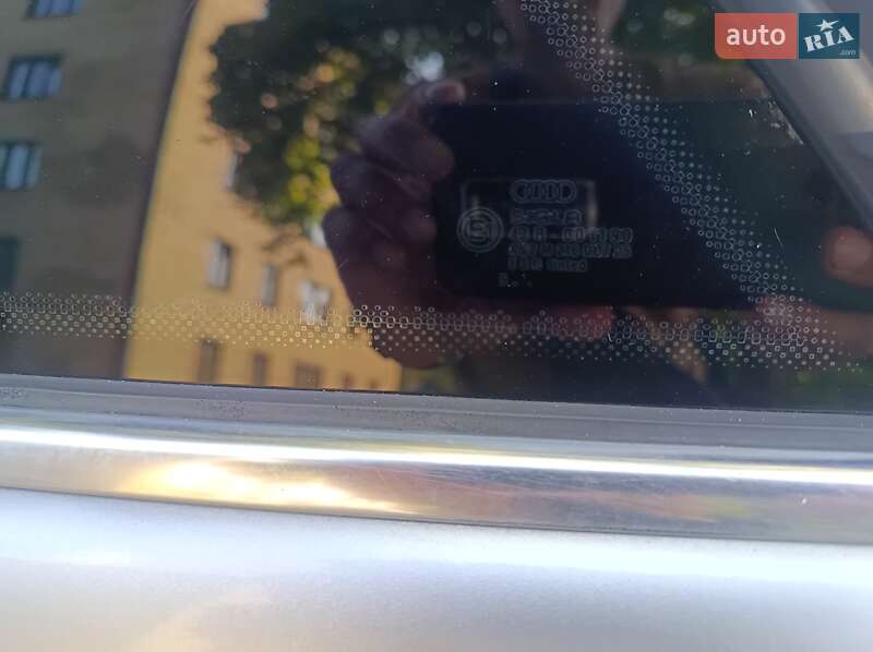 Универсал Audi A6 1996 в Киеве