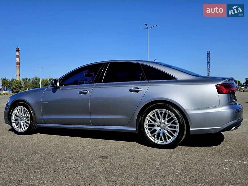 Седан Audi A6 2015 в Днепре