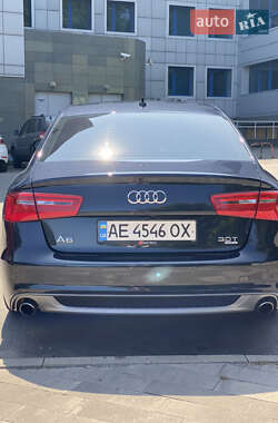 Седан Audi A6 2012 в 