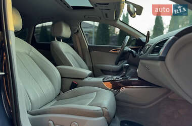 Седан Audi A6 2012 в 