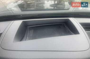Седан Audi A6 2012 в 