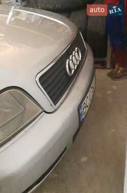 Универсал Audi A6 2001 в 