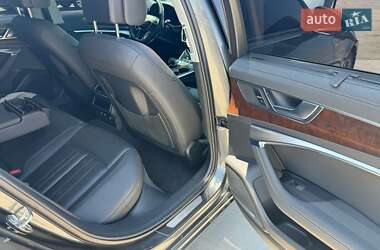 Седан Audi A6 2019 в 