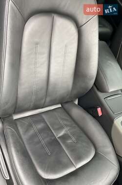 Седан Audi A6 2012 в 