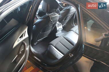 Седан Audi A6 2013 в 