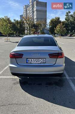 Седан Audi A6 2015 в 