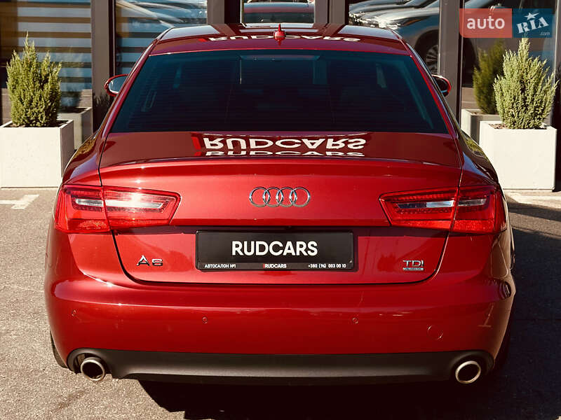 Седан Audi A6 2014 в Кременчуге