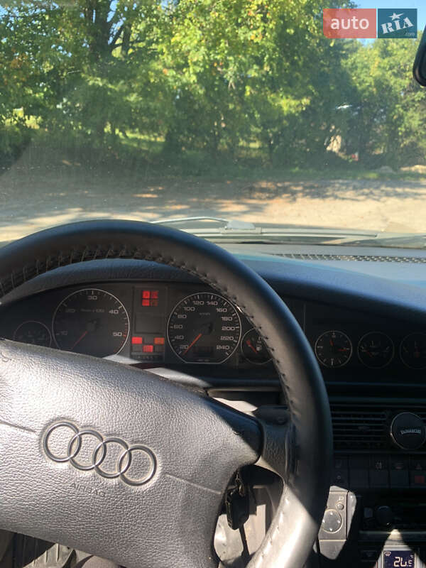 Універсал Audi A6 1995 в Рава-Руській
