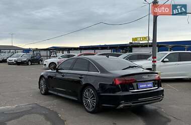 Седан Audi A6 2015 в 