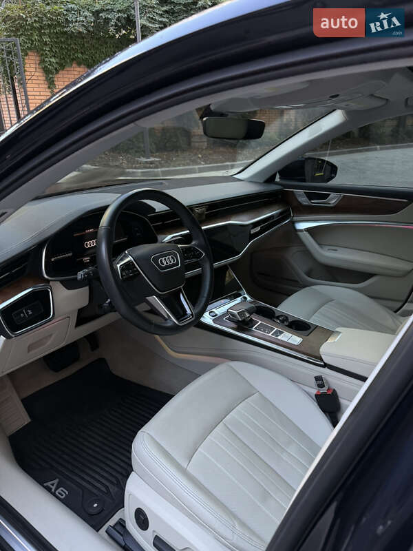 Седан Audi A6 2022 в Одессе