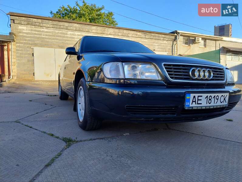 Седан Audi A6 1997 в Кривому Розі