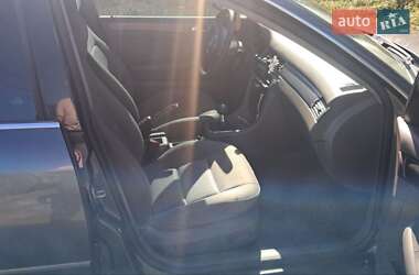 Универсал Audi A6 2001 в 