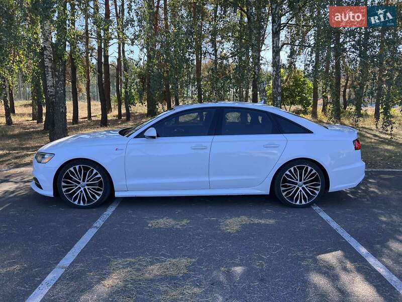 Седан Audi A6 2015 в Киеве