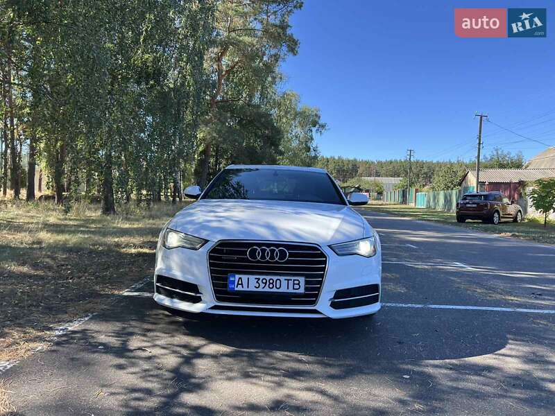 Седан Audi A6 2015 в Киеве