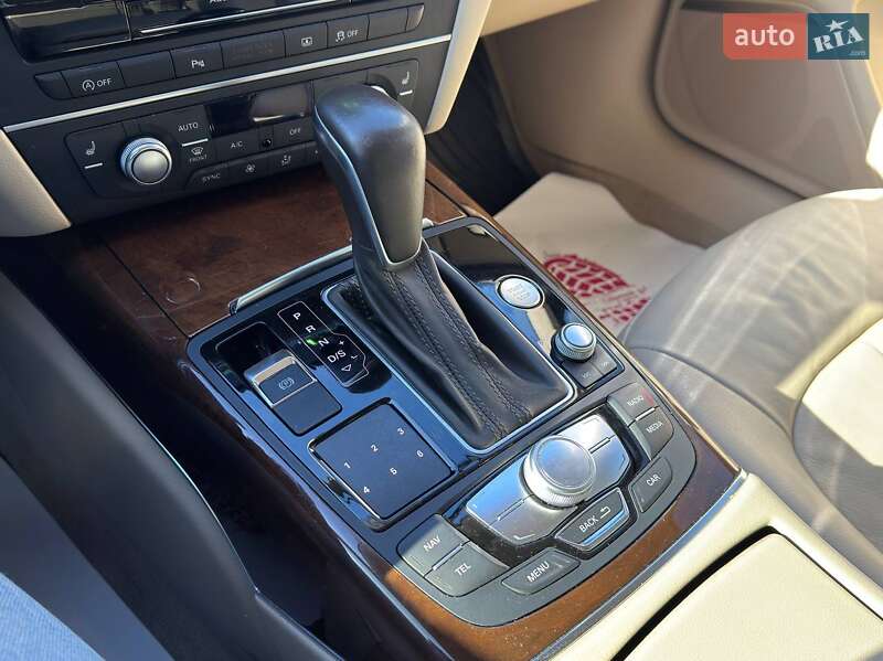 Седан Audi A6 2015 в Львове