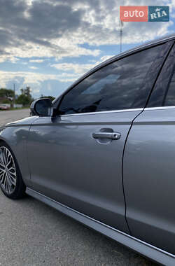 Седан Audi A6 2016 в 