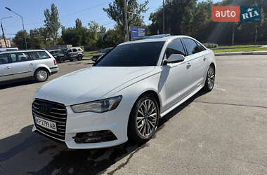 Седан Audi A6 2016 в 
