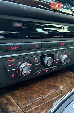 Седан Audi A6 2013 в 